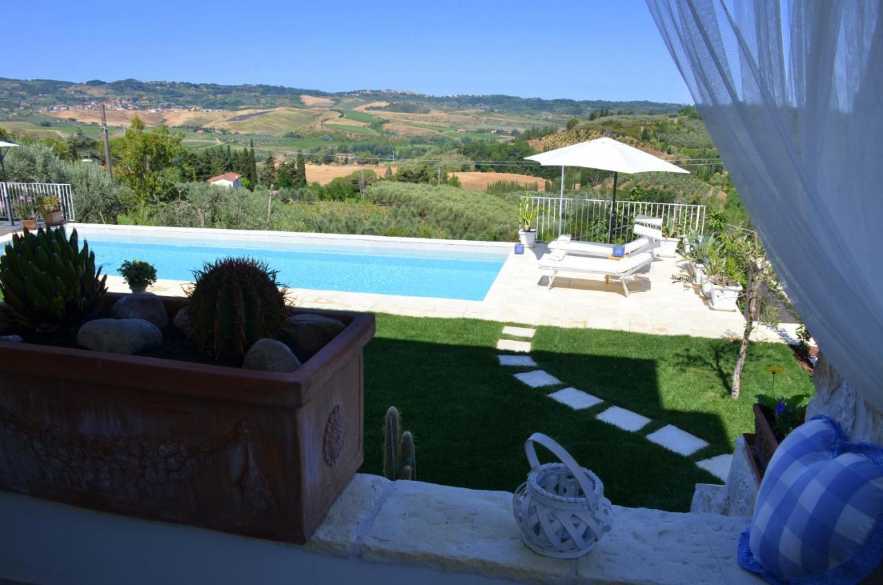 Casa Magnolia Apartment Terricciola ภายนอก รูปภาพ